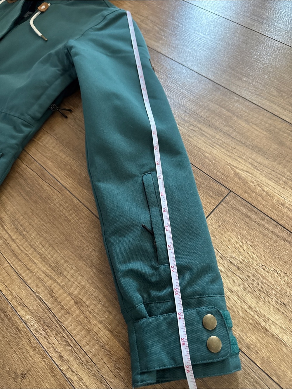 Women's Ski Jacket - Picture 10 of 10